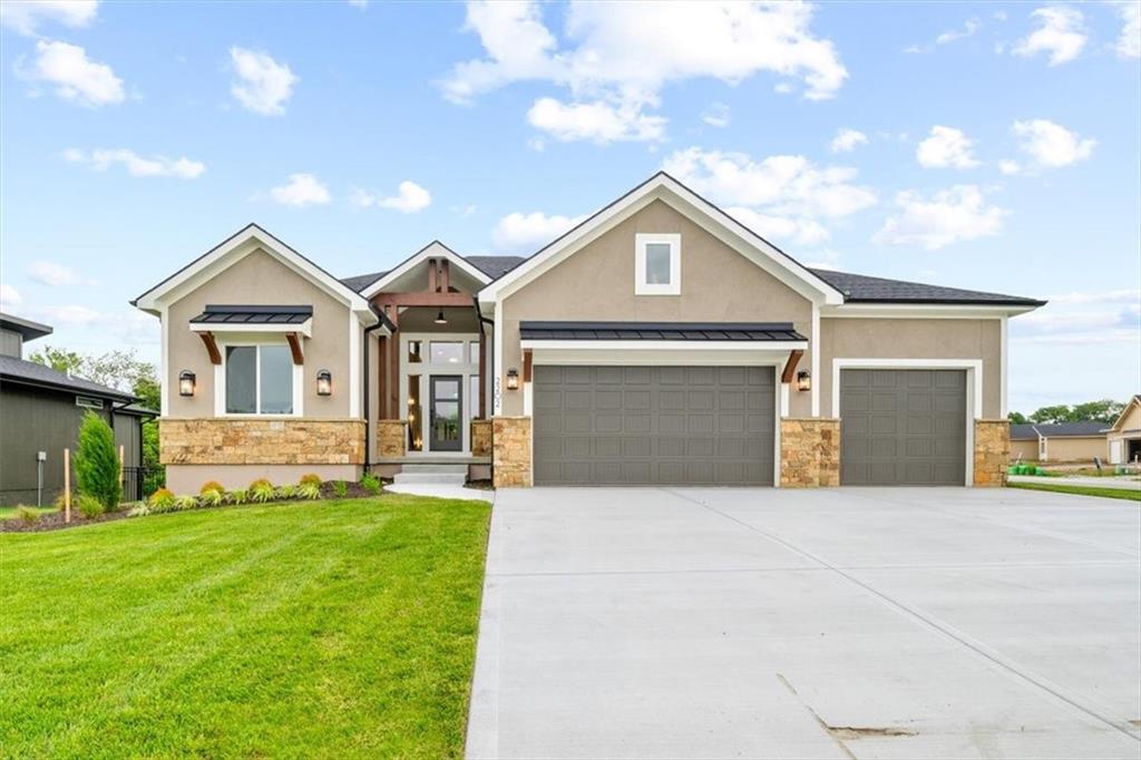 Listing Photo MLS #HMS2525046