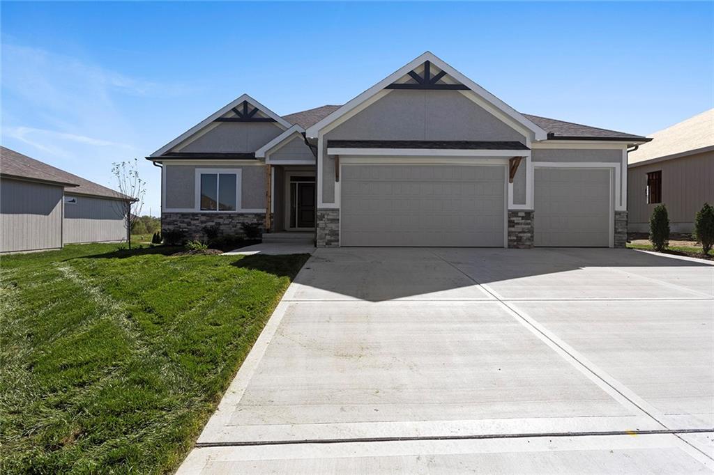 Listing Photo MLS #HMS2525501