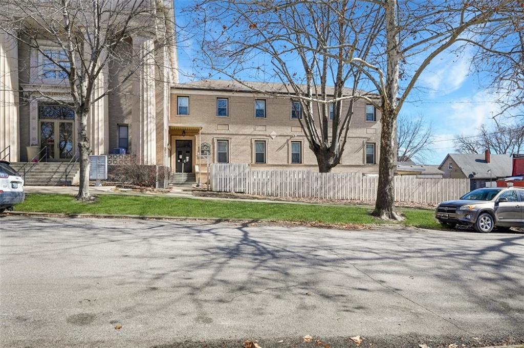 Listing Photo MLS #HMS2533659