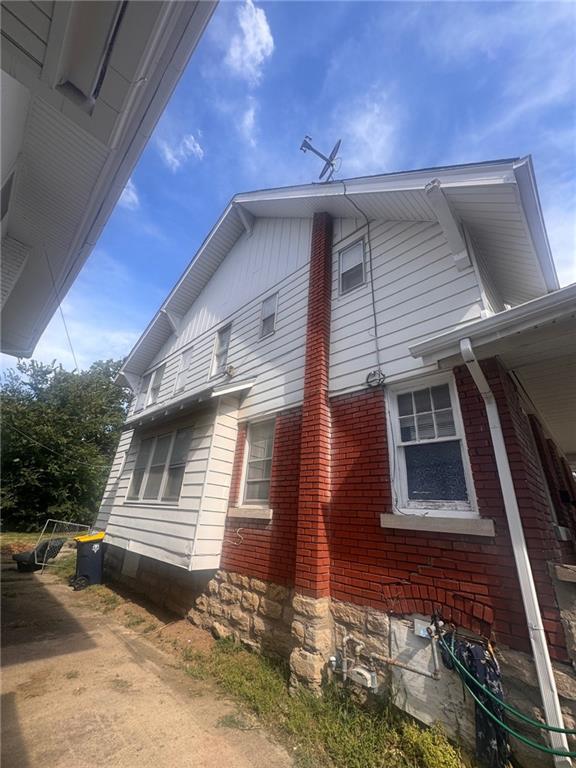 Listing Photo MLS #HMS2535926