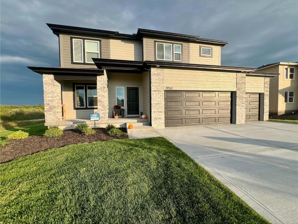 Listing Photo MLS #HMS2538083