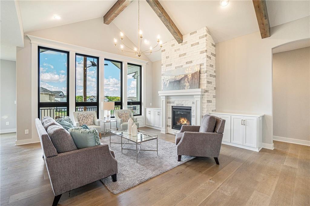 Listing Photo MLS #HMS2539456