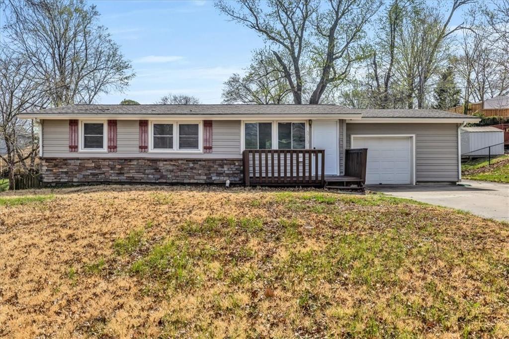 Listing Photo MLS #HMS2542050