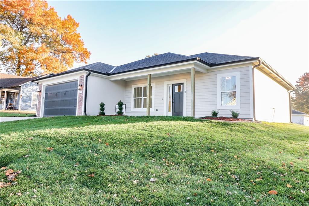 Listing Photo MLS #HMS2547860