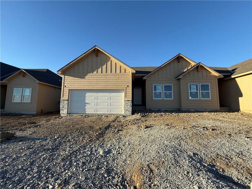 Listing Photo MLS #HMS2550736