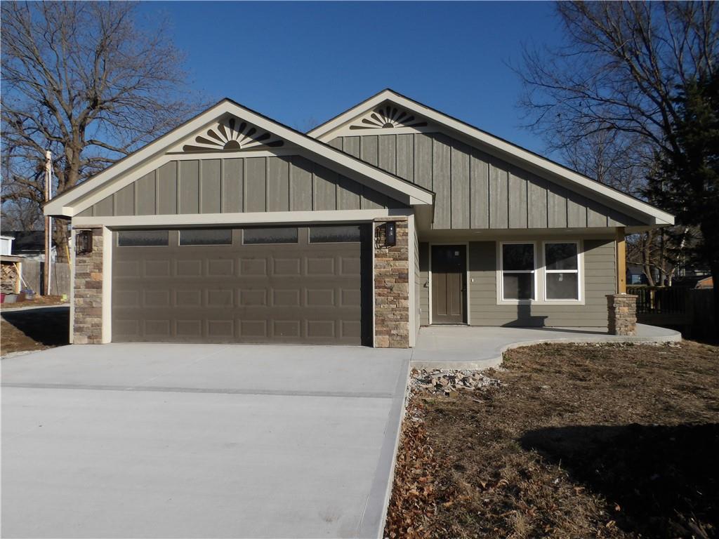 Listing Photo MLS #HMS2551497