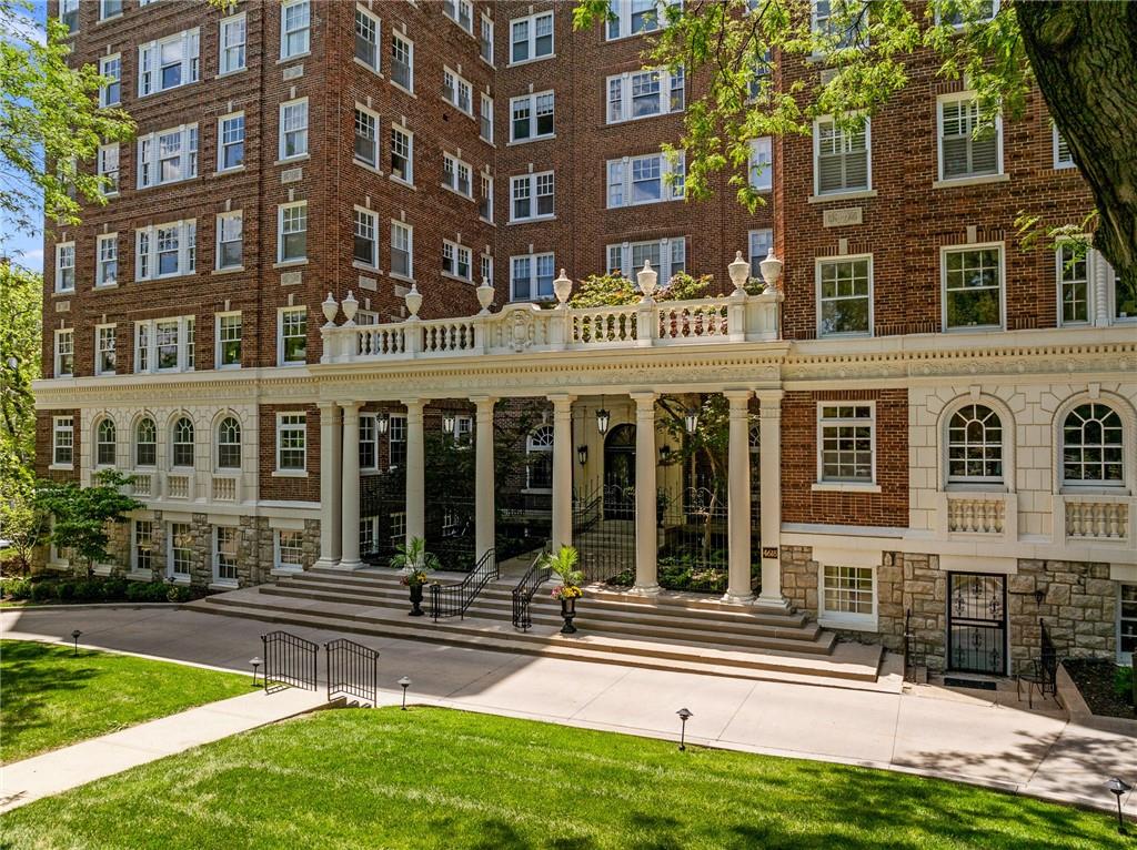 Listing Photo MLS #HMS2553683