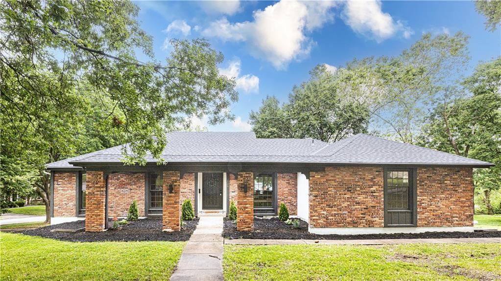 Listing Photo MLS #HMS2555653