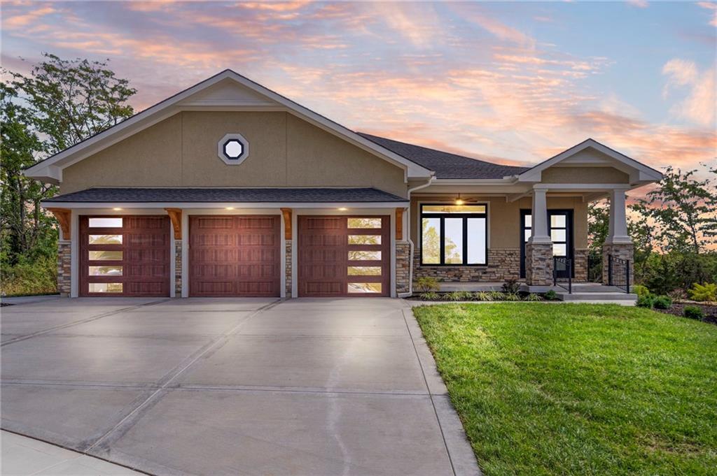 Listing Photo MLS #HMS2562343