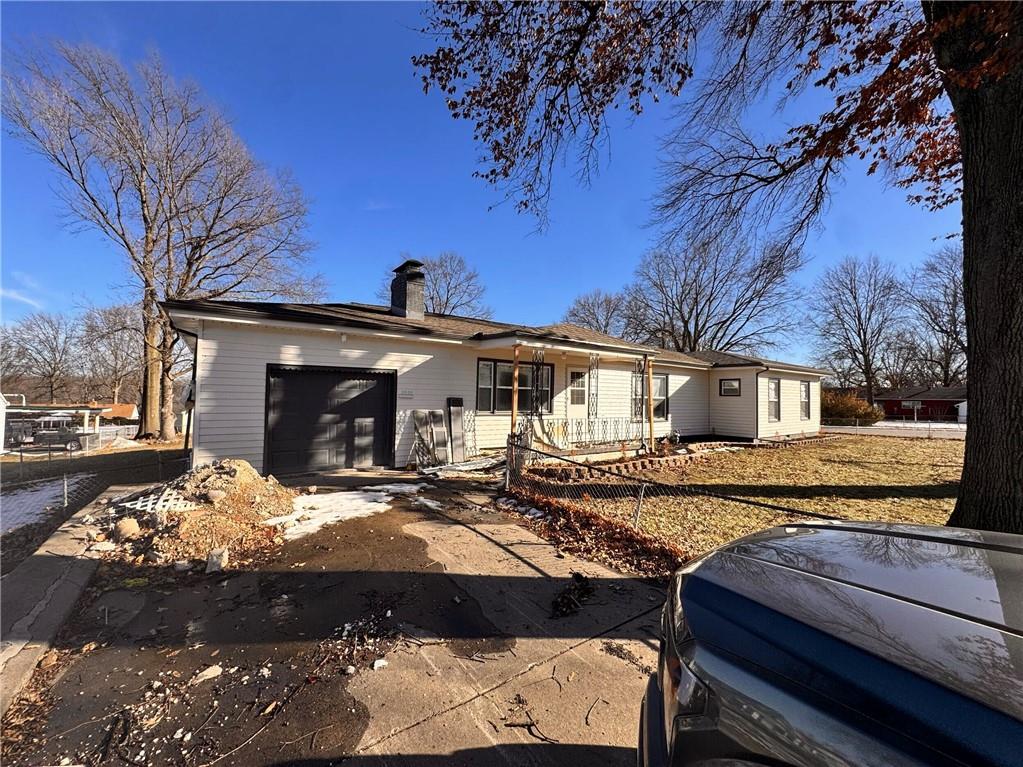 Listing Photo MLS #HMS2562921