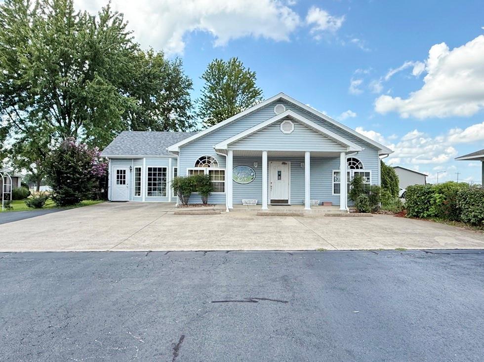 Listing Photo MLS #HMS2563385