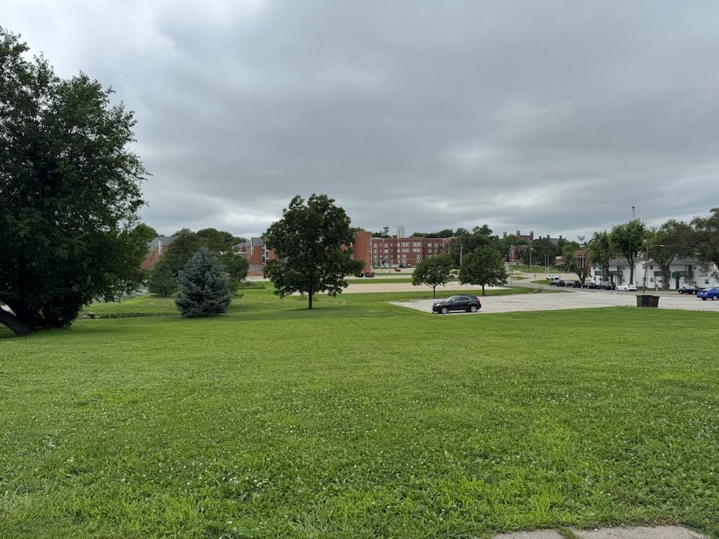 Listing Photo MLS #HMS2563873