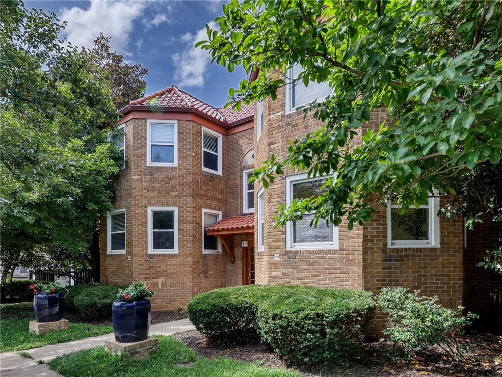 Listing Photo MLS #HMS2564313