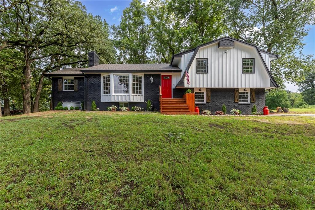 Listing Photo MLS #HMS2567669