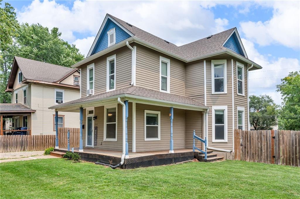 Listing Photo MLS #HMS2567826