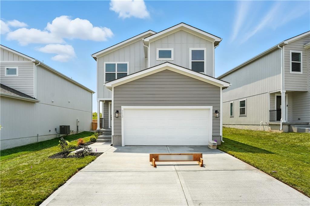 Listing Photo MLS #HMS2568323