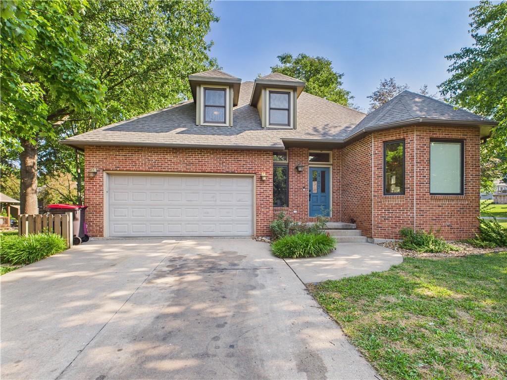 Listing Photo MLS #HMS2568708