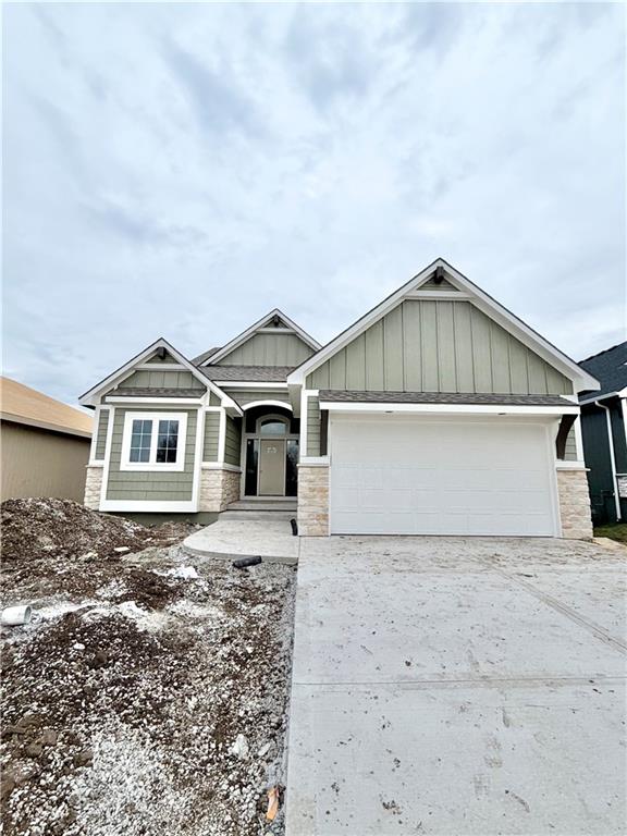 Listing Photo MLS #HMS2570364