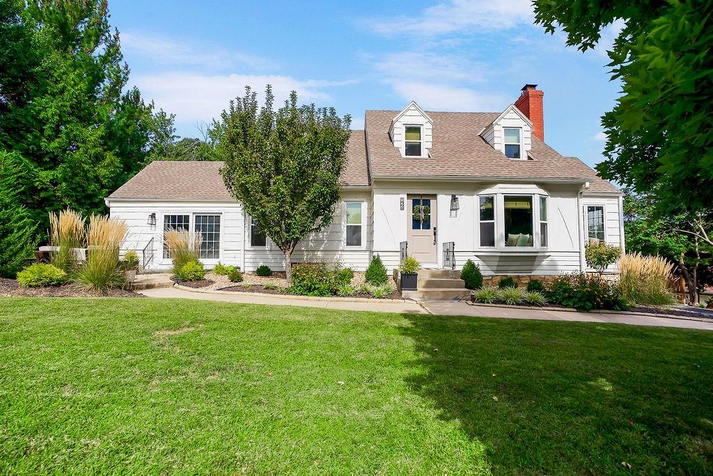 Listing Photo MLS #HMS2572175