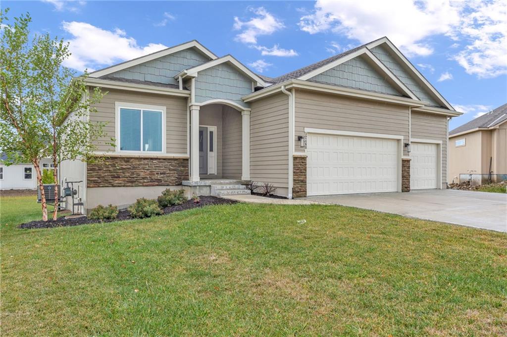 Listing Photo MLS #HMS2574740