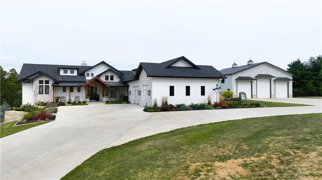 Listing Photo MLS #HMS2575244