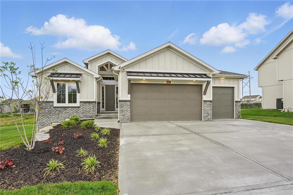 Listing Photo MLS #HMS2575793