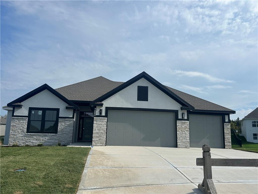 Listing Photo MLS #HMS2576663