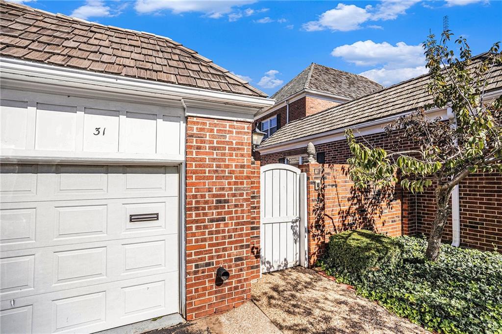 Listing Photo MLS #HMS2578057