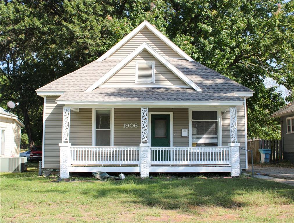 Listing Photo MLS #HMS2578778