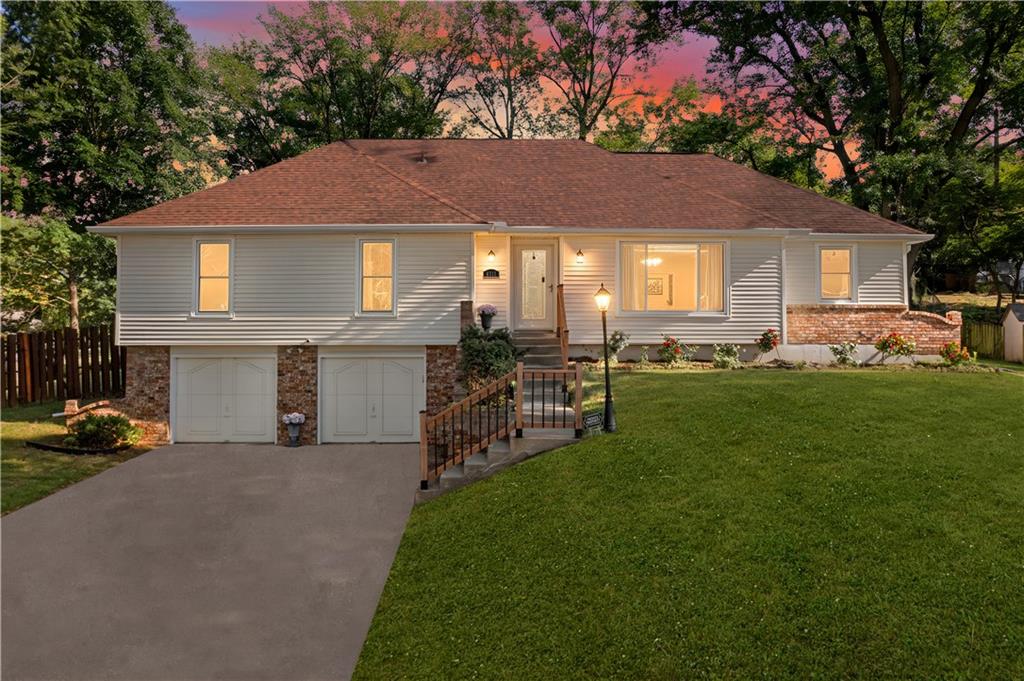 Listing Photo MLS #HMS2579780