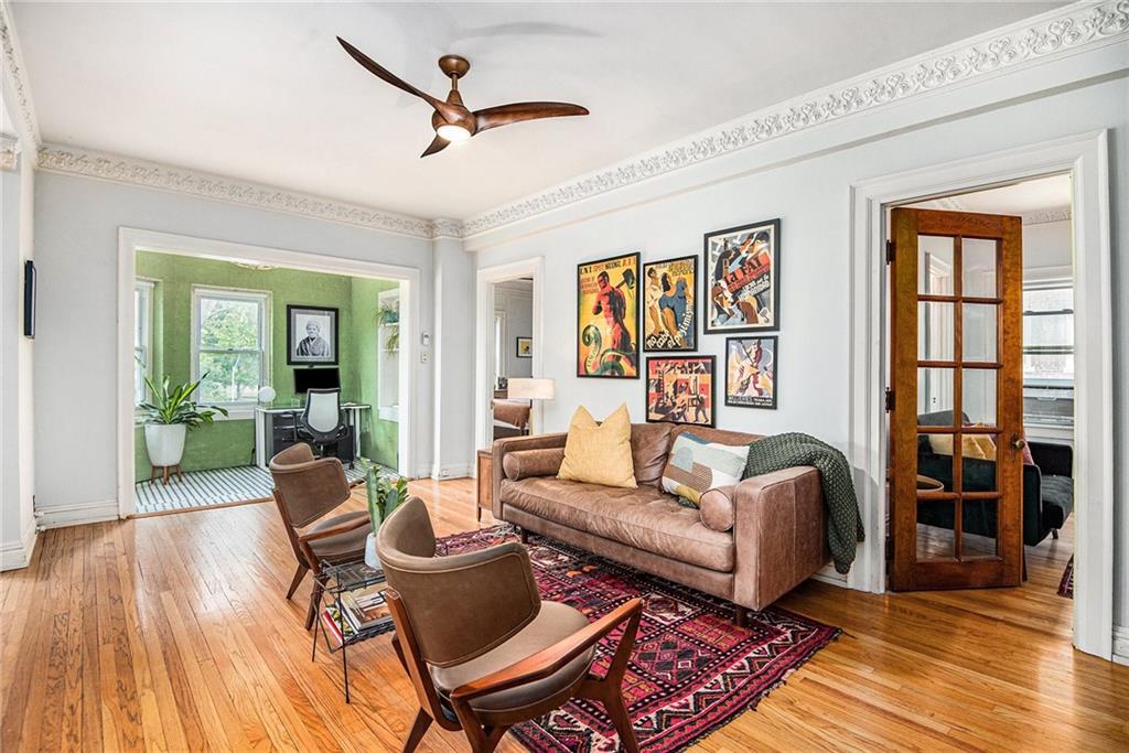 Listing Photo MLS #HMS2579905