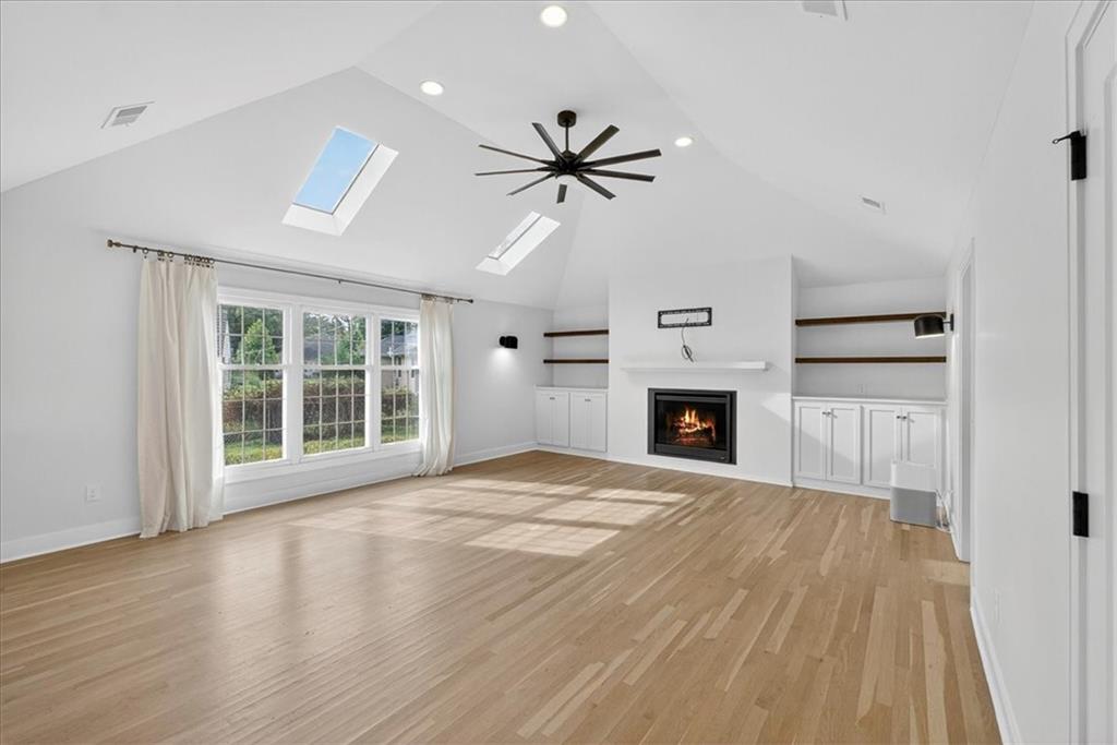 Listing Photo MLS #HMS2581041