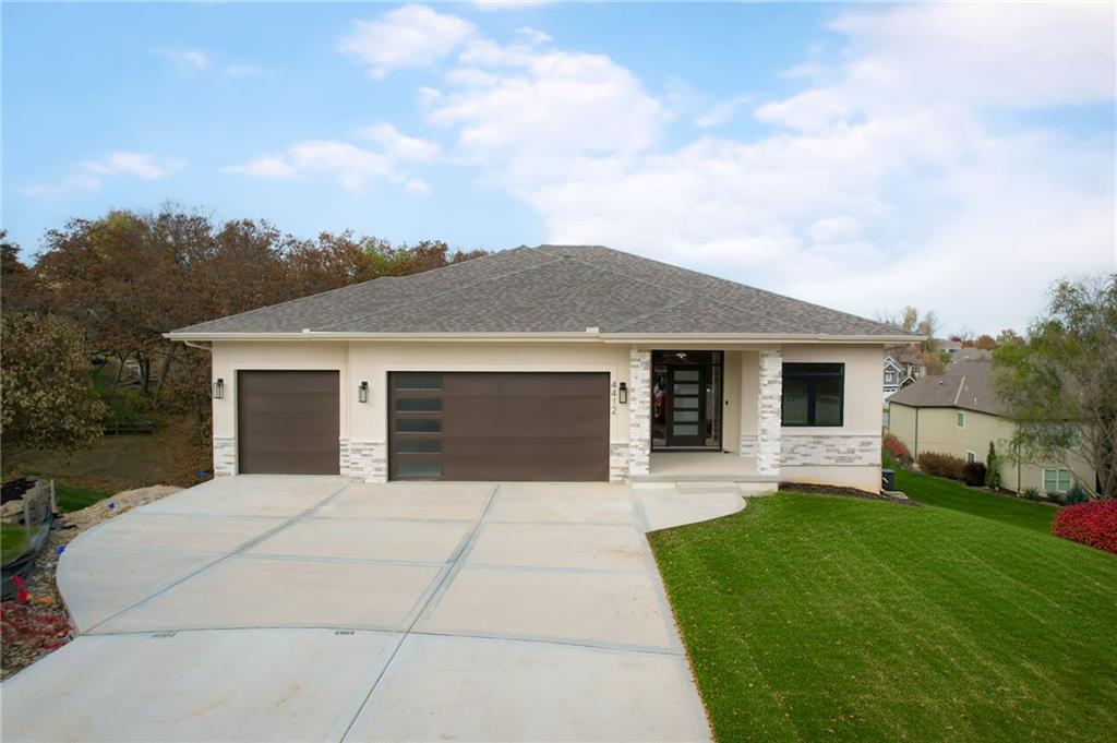 Listing Photo MLS #HMS2581194