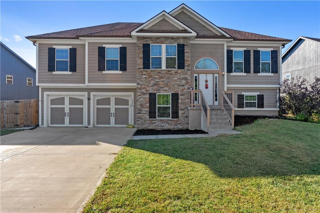 Listing Photo MLS #HMS2581839