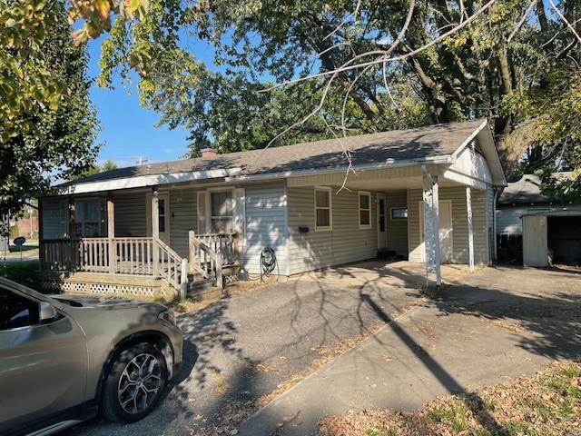 Listing Photo MLS #HMS2581894