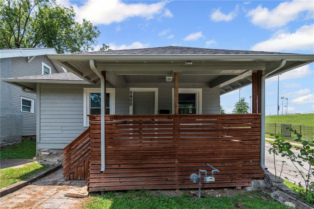 Listing Photo MLS #HMS2582238