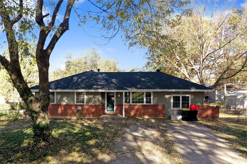 Listing Photo MLS #HMS2582444