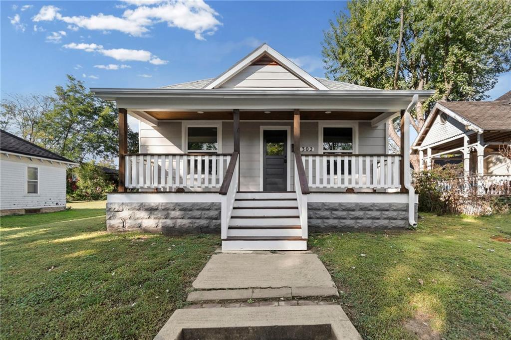 Listing Photo MLS #HMS2583575