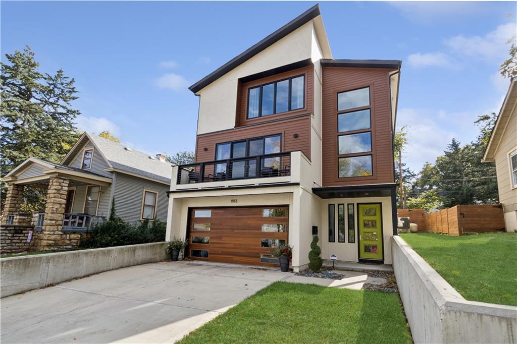 Listing Photo MLS #HMS2584626