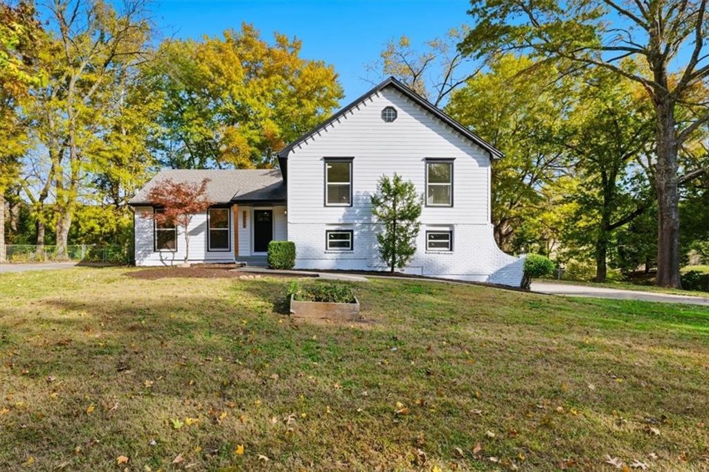 Listing Photo MLS #HMS2585174