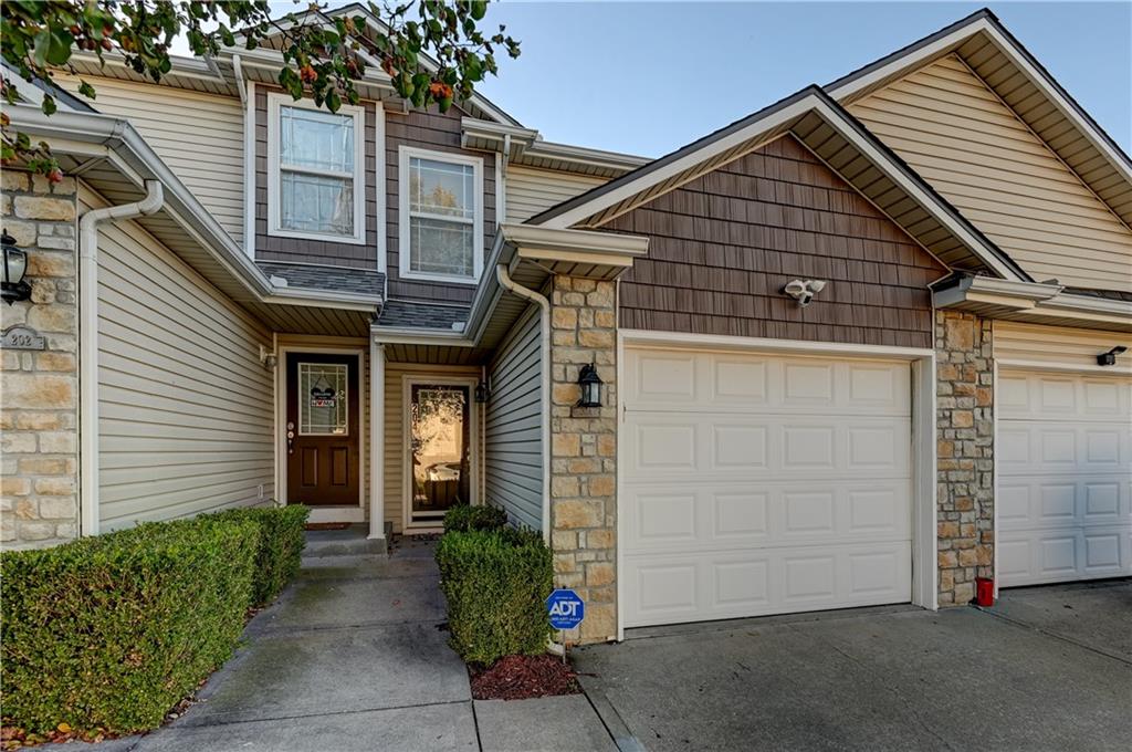 Listing Photo MLS #HMS2586915