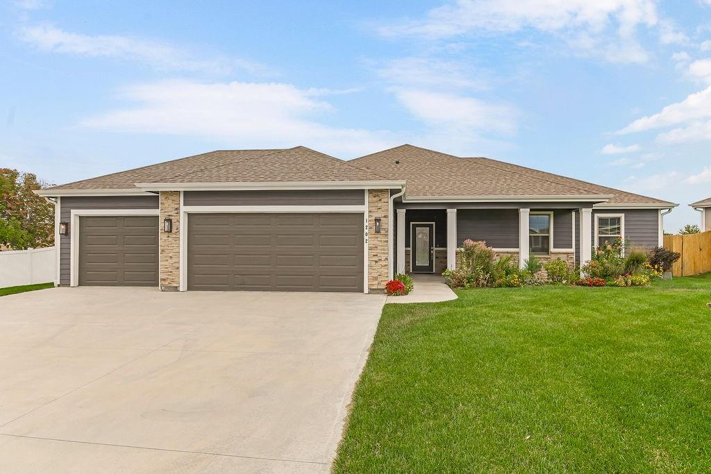 Listing Photo MLS #HMS2587342