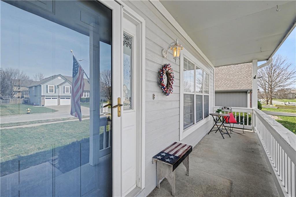 Listing Photo MLS #HMS2587533