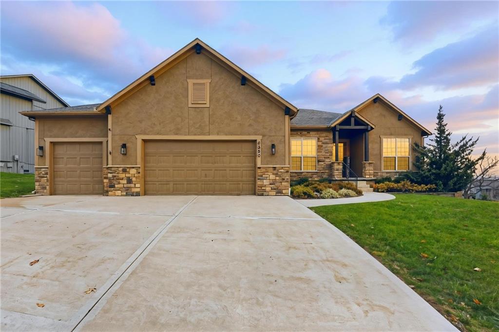 Listing Photo MLS #HMS2589180