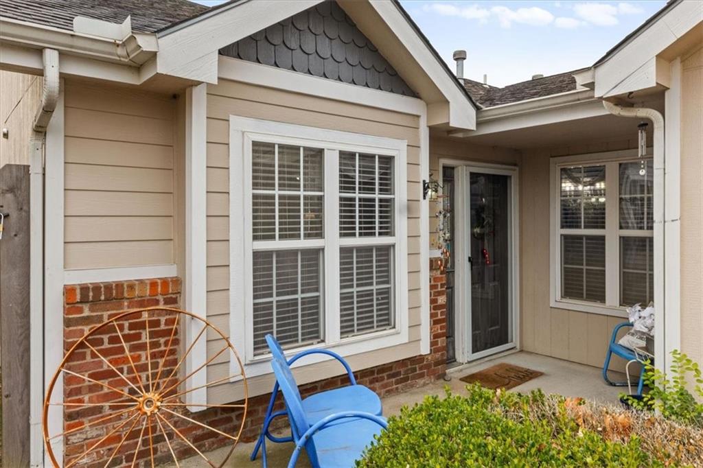 Listing Photo MLS #HMS2589857