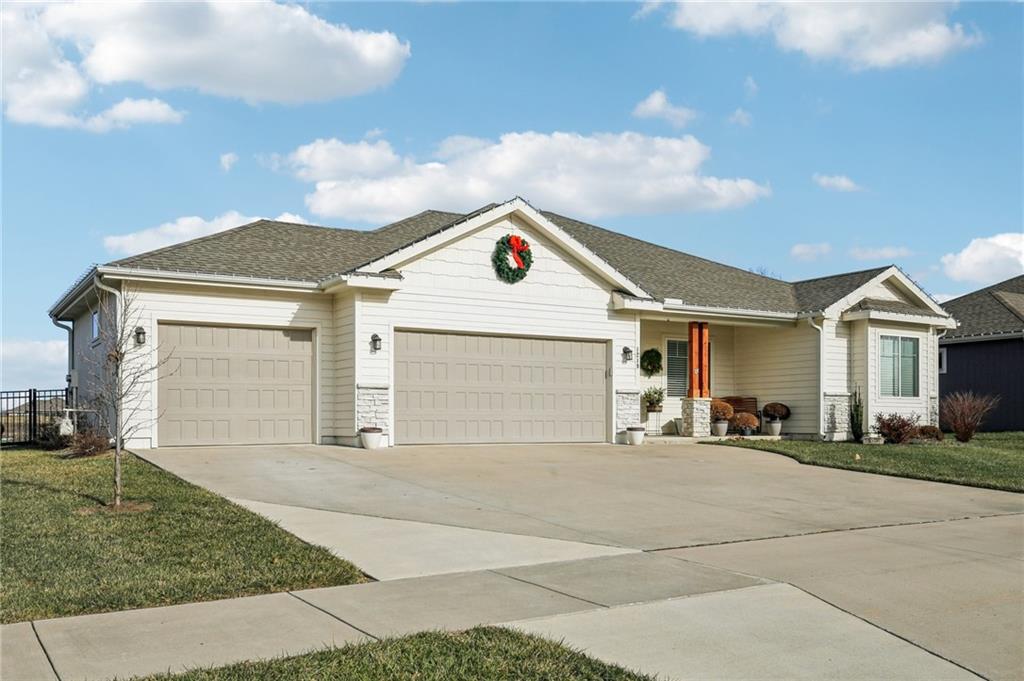 Listing Photo MLS #HMS2591159