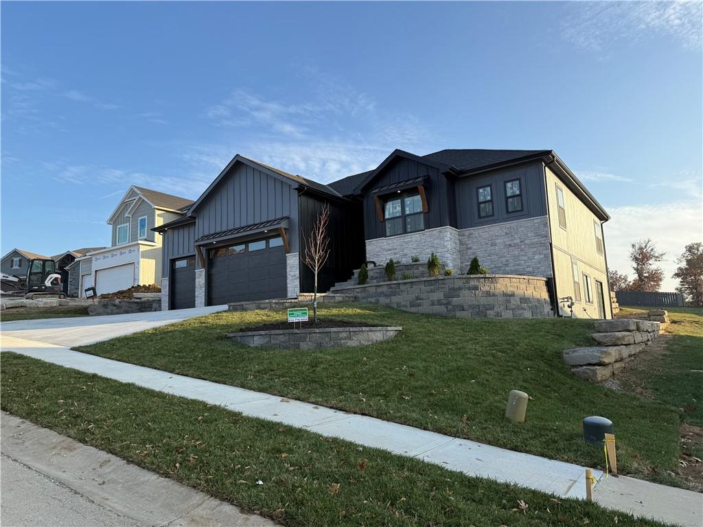 Listing Photo MLS #HMS2591595