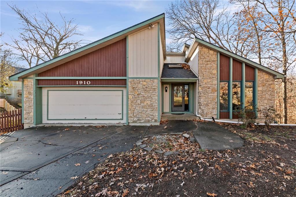 Listing Photo MLS #HMS2592202