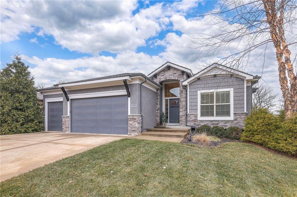 Listing Photo MLS #HMS2592816