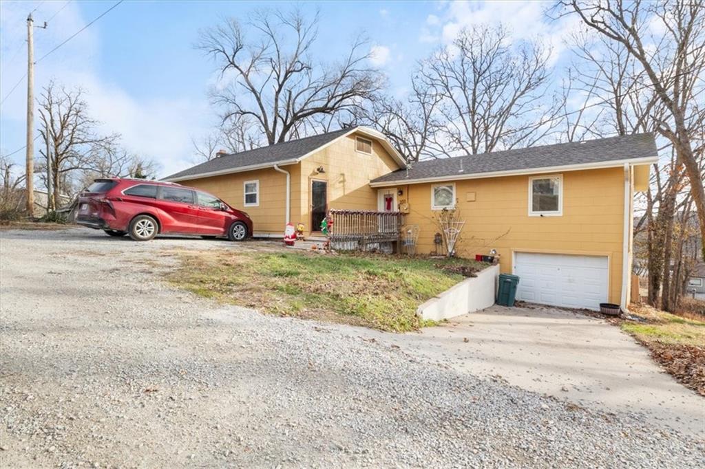 Listing Photo MLS #HMS2592935